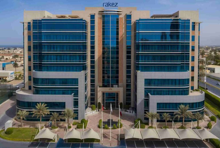 Free Zone LLC vs. Branch Office in RAKEZ: Which Structure Is Best? (2025 UAE Guide)